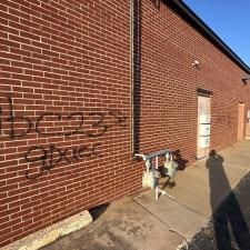 Top-Professional-Graffiti-Removal-Service-in-Moore-Oklahoma 0